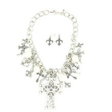 Blazin Roxx 29568 Cross w/Fleur De Lis Jewelry Set Silver