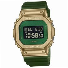 Casio GM-5600CL-3ER