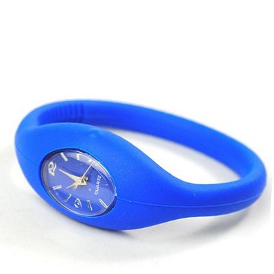 Eeleva   Students' Mini Style Analog Quartz Silicone Bracelet Wrist Dark Blue