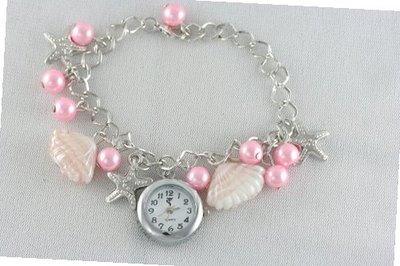 New in Box Ladies Pink Pearl Bead Shell Stars Charm Bracelet Ladies Girls Fashion