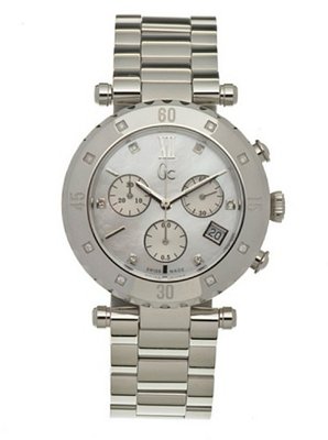 Guess Collection X42108m1s Gc Precious Diver Chic. Model Set with 14 Diamonds.