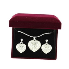 Lightning Ridge 29611 Crystal Heart Jewelry Set Silver