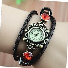 MagicPiece Handmade Vintage Style Leather For MagicPiece Handmade Vintage Style Leather For  Flower Shape with Leather Belt and Rhinestone in 3 Colors-Red