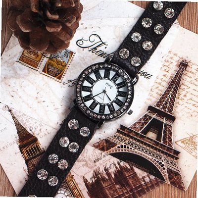 MagicPieces Handmade Vintage Style Leather For  Round Rhinestone Dial Black