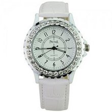 Woman PU Leather Wristband Casual with Round Dial Covered Rhinestone-White