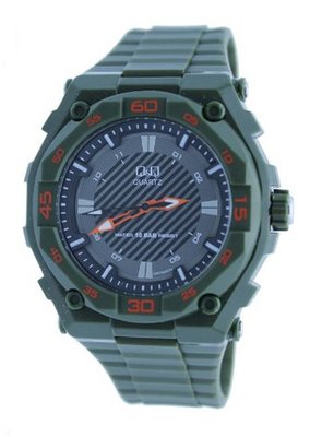 Q&Q Olive Green Resin Sport Adventure #GW79J007Y