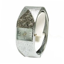 The Olivia Collection Ladies Silver 3D Hexagonal Effect Bangle Fashion