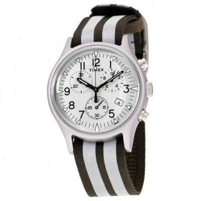 Timex TW2R81300